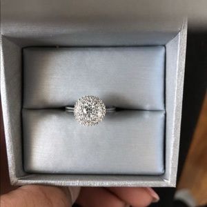 Zales Diamond (engagement/promise) ring